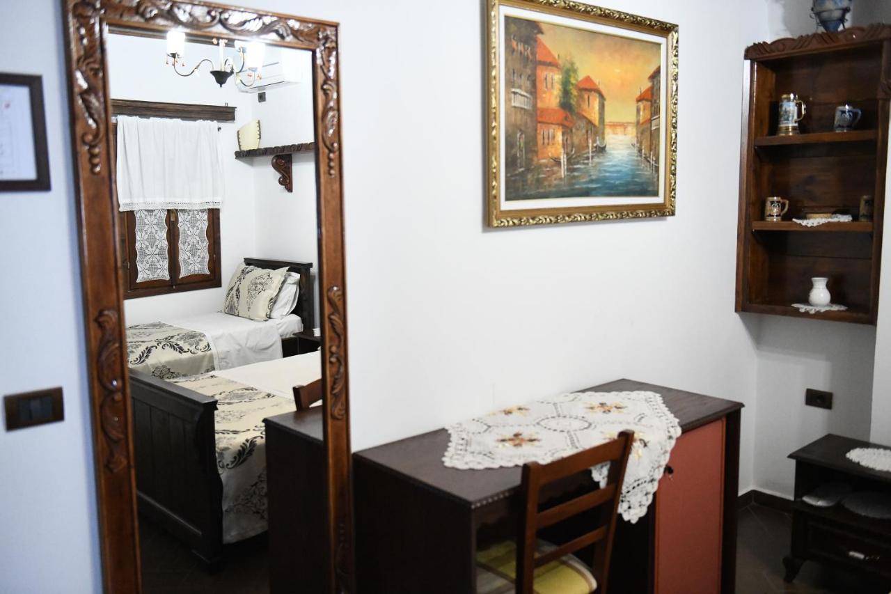 Hotel Kaceli Μπεράτ Εξωτερικό φωτογραφία
