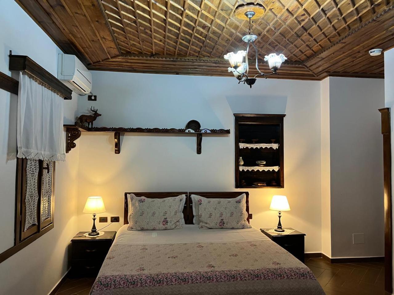 Hotel Kaceli Μπεράτ Εξωτερικό φωτογραφία