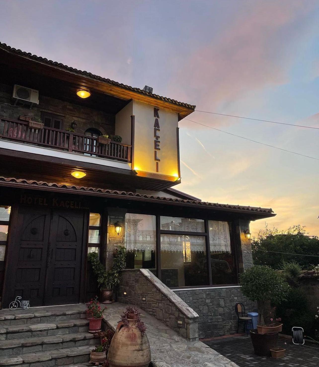 Hotel Kaceli Μπεράτ Εξωτερικό φωτογραφία
