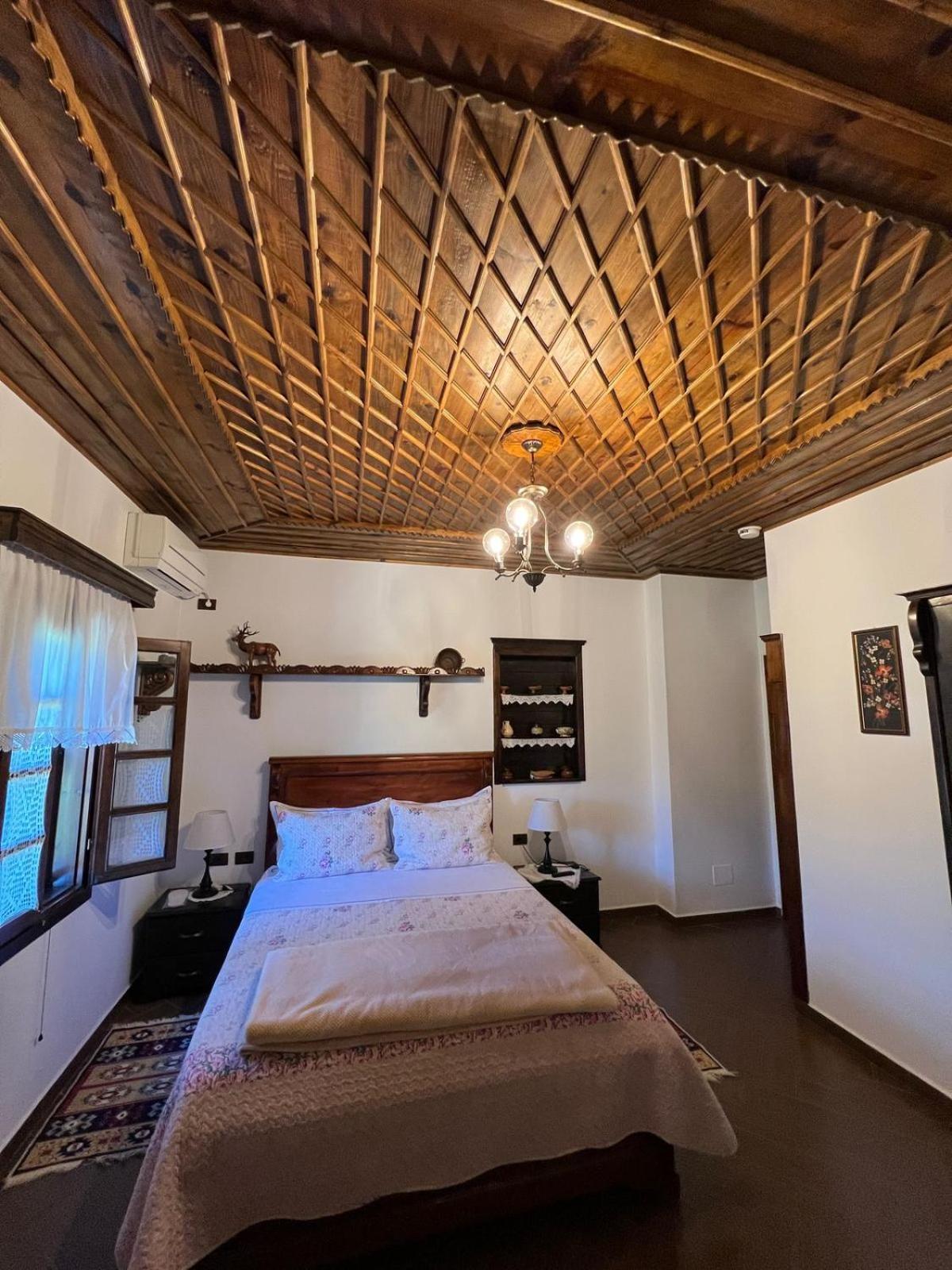 Hotel Kaceli Μπεράτ Εξωτερικό φωτογραφία